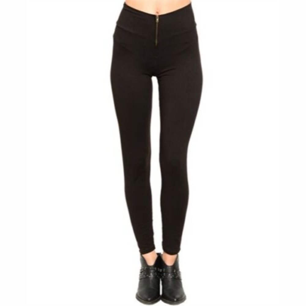 Just One Front Zip Legging